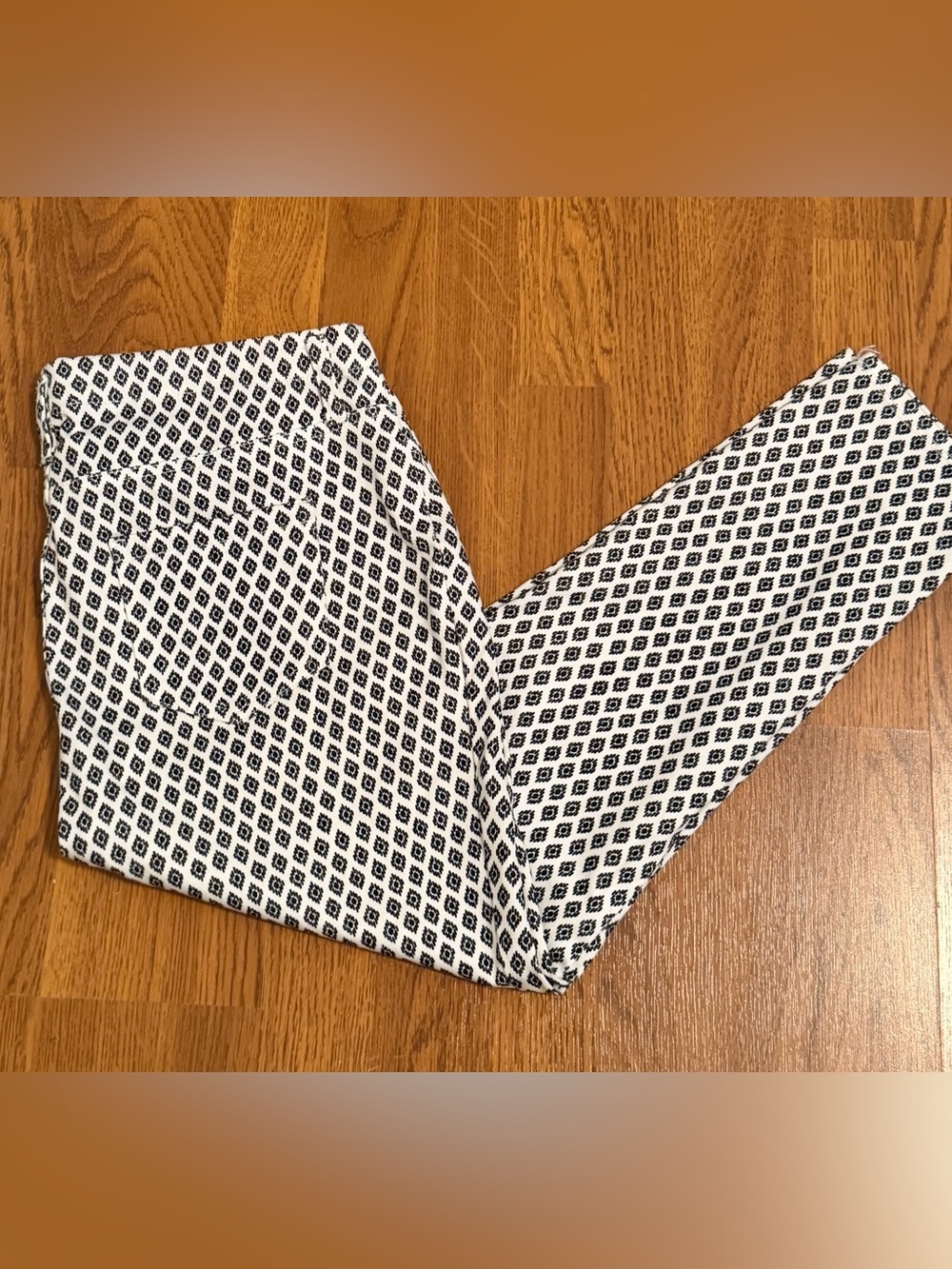 Faded Glory Capri Pants Black White Geometric Stretch Cotton~Juniors L (12-14)